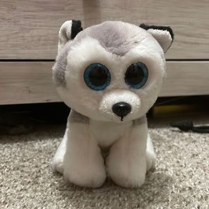 I’m selling a husky plushie from Ty